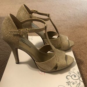 Gold, sparkly Lulu Townsend heels.